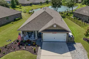 240 Whitman Way, Freeport, FL 32439 - Photo 1