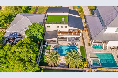 213 Pinetree Drive, Panama City Beach, FL 32413 - Photo 1