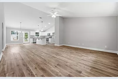 2727 Braswell Street, Navarre, FL 32566 - Photo 7