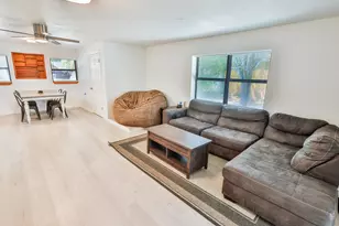 345 NE Okaloosa Rd, Fort Walton Beach, FL 32548 - Photo 9