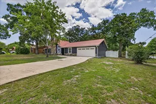 1416 29th St, Niceville, FL 32578 - Photo 3