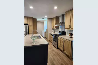 212 W Juniper Avenue, Defuniak Springs, FL 32433 - Photo 5