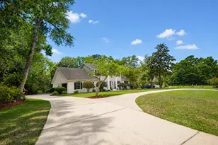122 Old S Dr, Crestview, FL 32536 - Photo 7