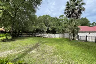 205 Wedgewood Ln, Crestview, FL 32536 - Photo 27
