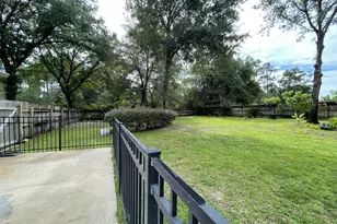 205 Wedgewood Ln, Crestview, FL 32536 - Photo 23