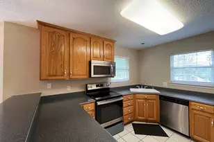 205 Wedgewood Ln, Crestview, FL 32536 - Photo 9