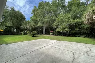 205 Wedgewood Ln, Crestview, FL 32536 - Photo 29
