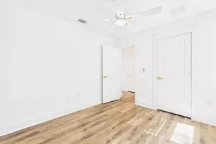 241 Grandview Ave, Valparaiso, FL 32580 - Photo 43