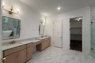 241 Grandview Ave, Valparaiso, FL 32580 - Photo 17