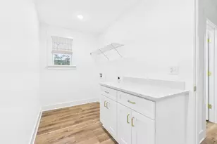 241 Grandview Ave, Valparaiso, FL 32580 - Photo 41