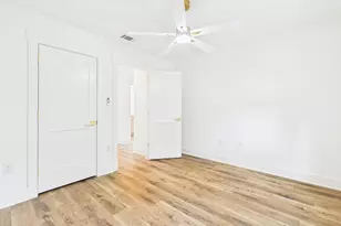 241 Grandview Ave, Valparaiso, FL 32580 - Photo 47