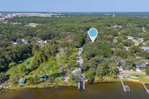 241 Grandview Ave, Valparaiso, FL 32580 - Photo 59