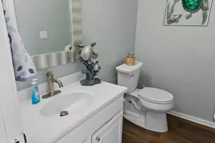 214 Snug Harbour Dr, Shalimar, FL 32579 - Photo 9