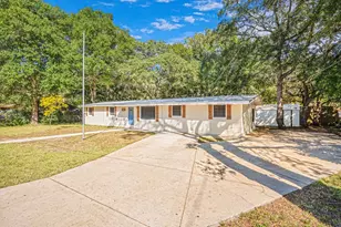 205 Pine St, Fort Walton Beach, FL 32548 - Photo 1