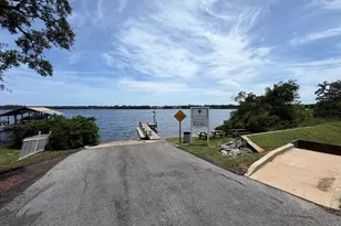 7342 Noah St, Navarre, FL 32566 - Photo 5