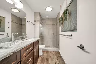 326 NW Leah Miller Dr, Fort Walton Beach, FL 32548 - Photo 27