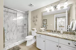 15400 Emerald Coast Pkwy, Destin, FL 32541 - Photo 29