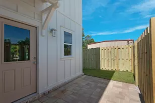 431 Adams Ave, Valparaiso, FL 32580 - Photo 29