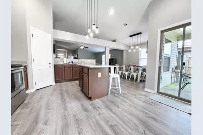 8924 Quail Roost Drive, Navarre, FL 32566 - Photo 7