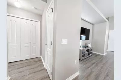 8924 Quail Roost Drive, Navarre, FL 32566 - Photo 11