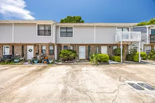 443 Waterway Ln, Fort Walton Beach, FL 32547 - Photo 5