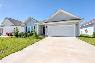 210 Lyla Ln, Crestview, FL 32539 - Photo 3