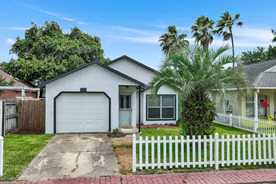50 Rue D Honfleur, Destin, FL 32541 - Photo 1