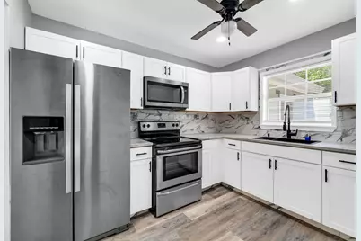 900 Bryn Mawr Boulevard, Mary Esther, FL 32569 - Photo 1