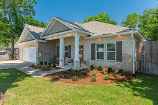 407 Virginia St, Fort Walton Beach, FL 32547 - Photo 3