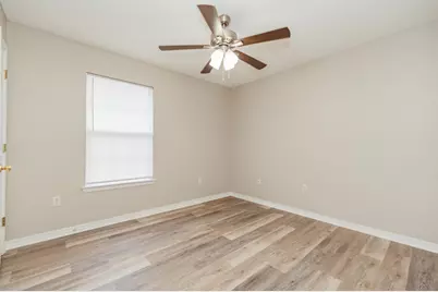 226 Runnymeade Drive, Crestview, FL 32539 - Photo 11