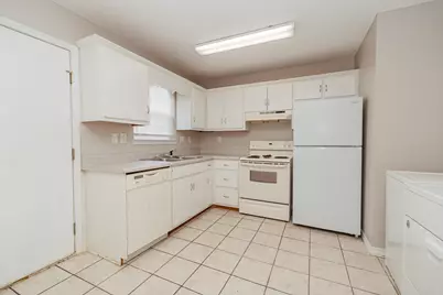 226 Runnymeade Drive, Crestview, FL 32539 - Photo 5