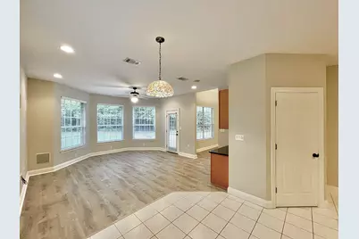 4683 Lovegrass Lane, Crestview, FL 32539 - Photo 17