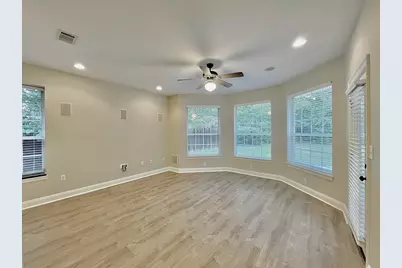 4683 Lovegrass Lane, Crestview, FL 32539 - Photo 15