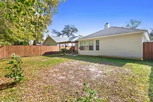 134 Wright Cir, Niceville, FL 32578 - Photo 19