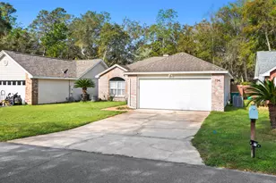 134 Wright Cir, Niceville, FL 32578 - Photo 3