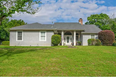 114 Oakcrest Drive, Crestview, FL 32539 - Photo 1