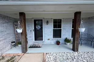 220 Wynnehaven Beach Rd, Mary Esther, FL 32569 - Photo 5