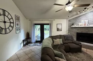 220 Wynnehaven Beach Rd, Mary Esther, FL 32569 - Photo 17
