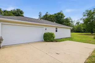 6204 Flash Ln, Crestview, FL 32536 - Photo 3