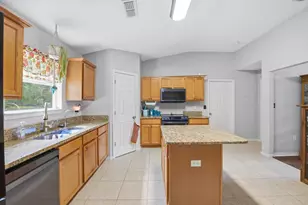 6204 Flash Ln, Crestview, FL 32536 - Photo 11