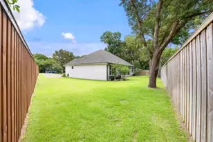 199 Edge Ave, Valparaiso, FL 32580 - Photo 55
