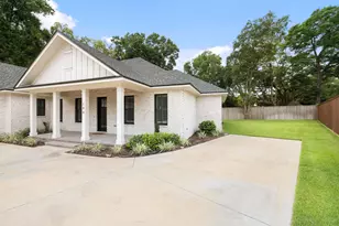 199 Edge Ave, Valparaiso, FL 32580 - Photo 5