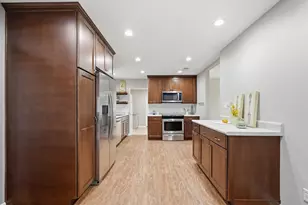 514 E Hollywood Blvd, Mary Esther, FL 32569 - Photo 25