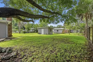 514 E Hollywood Blvd, Mary Esther, FL 32569 - Photo 63