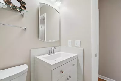 514 E Hollywood Boulevard, Mary Esther, FL 32569 - Photo 45