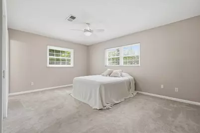 514 E Hollywood Boulevard, Mary Esther, FL 32569 - Photo 29