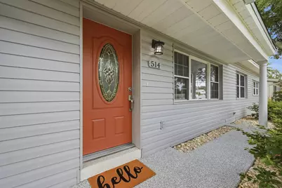 514 E Hollywood Boulevard, Mary Esther, FL 32569 - Photo 11