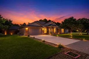 2256 Reed Ridge Ct, Navarre, FL 32566 - Photo 1
