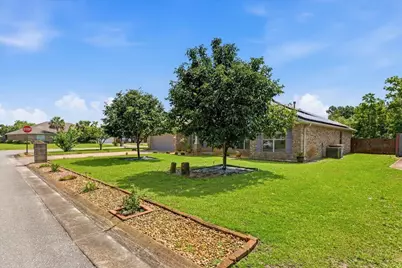 2256 Reed Ridge Court, Navarre, FL 32566 - Photo 3