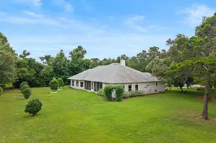2808 P.G.A Blvd, Navarre, FL 32566 - Photo 43